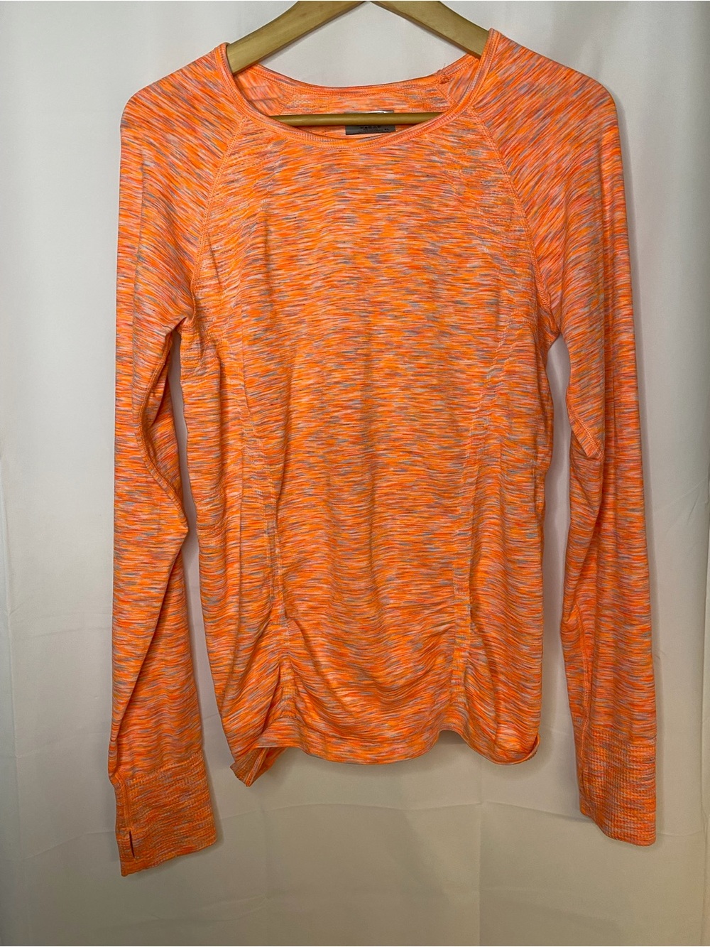 Athleta long sleeve workout top women’s size XL